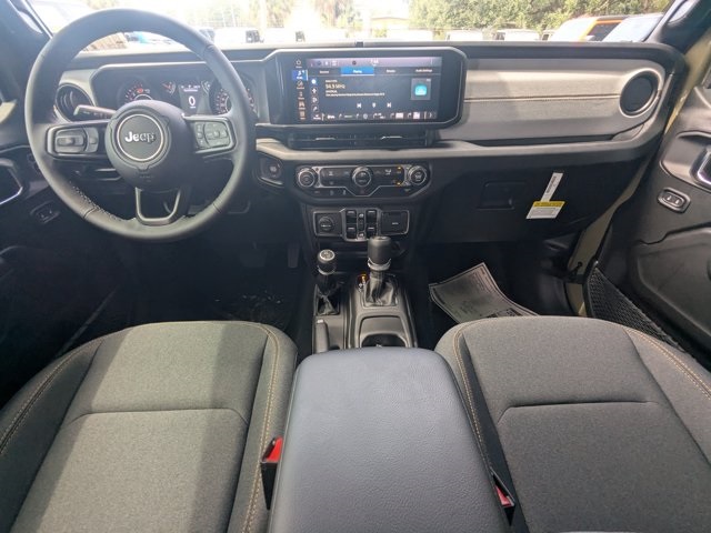 new 2025 Jeep Wrangler car, priced at $40,180