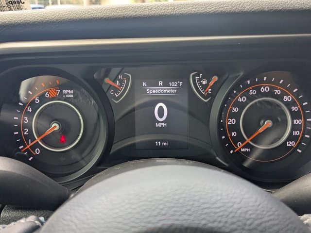 new 2025 Jeep Wrangler car, priced at $40,180