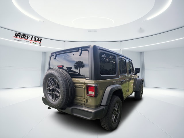new 2025 Jeep Wrangler car, priced at $40,180