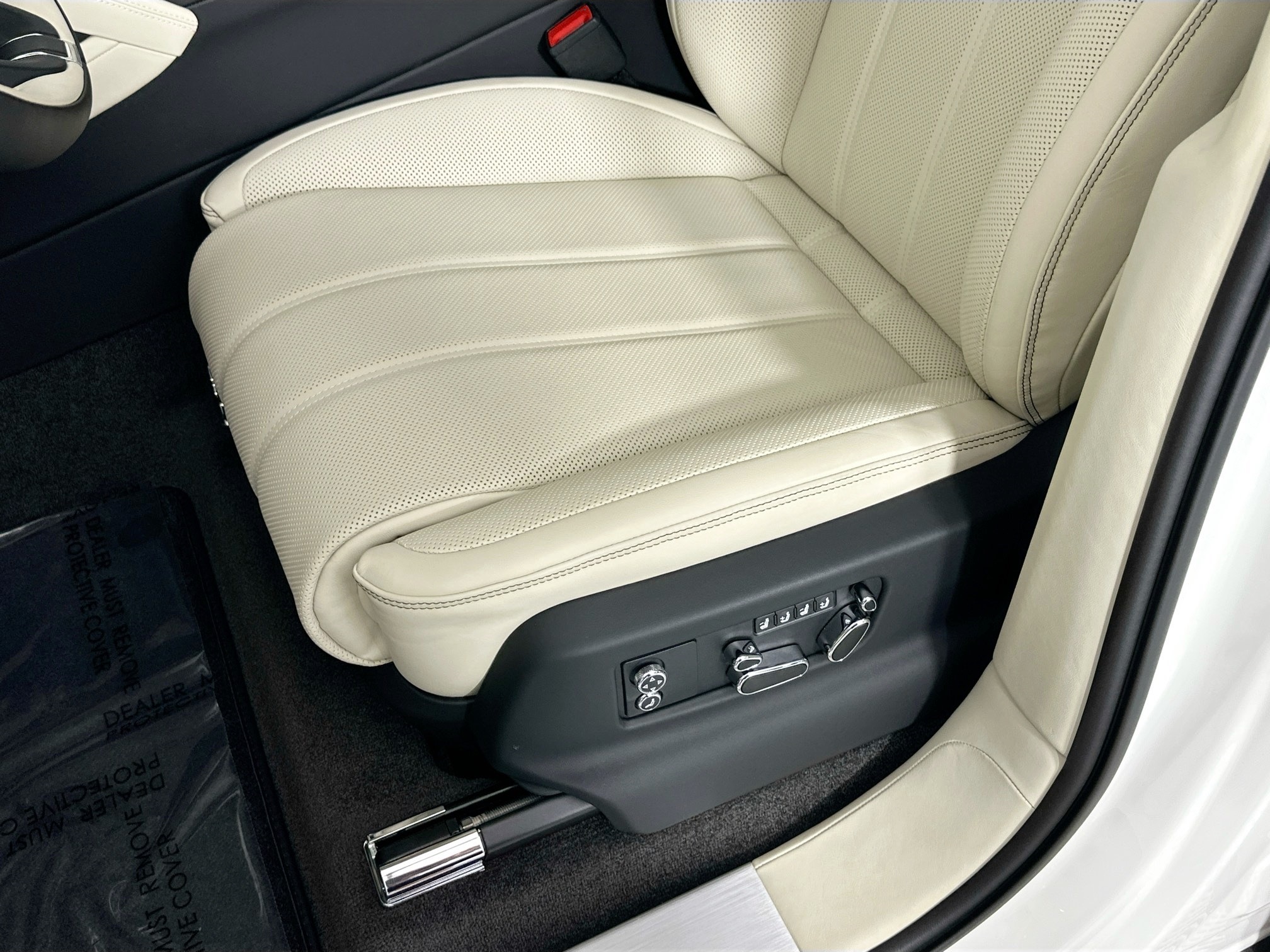 used 2025 Bentley Bentayga car, priced at $249,998