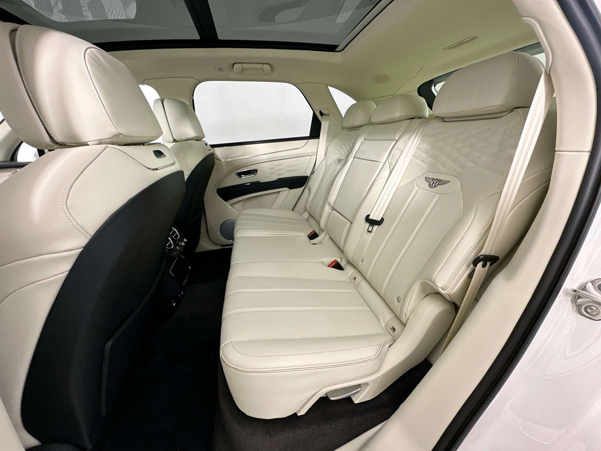 used 2025 Bentley Bentayga car, priced at $249,998