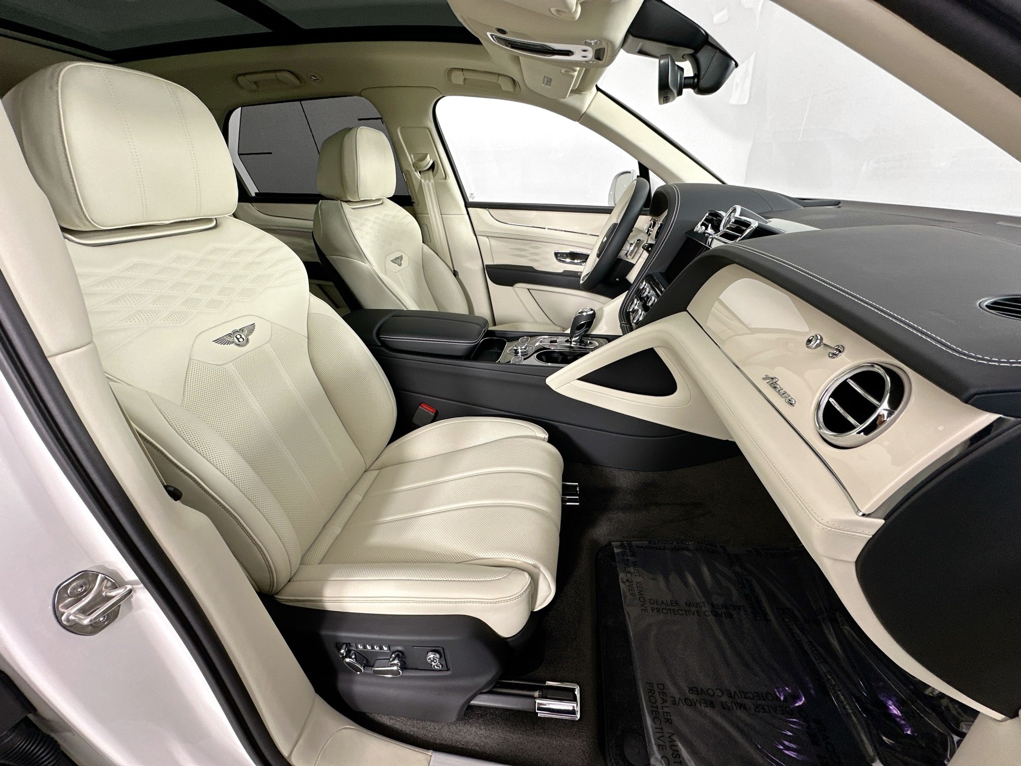 used 2025 Bentley Bentayga car, priced at $249,998