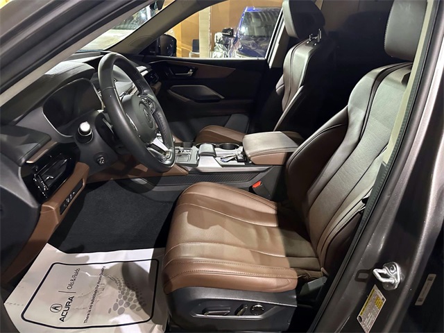 used 2023 Acura MDX car, priced at $40,641
