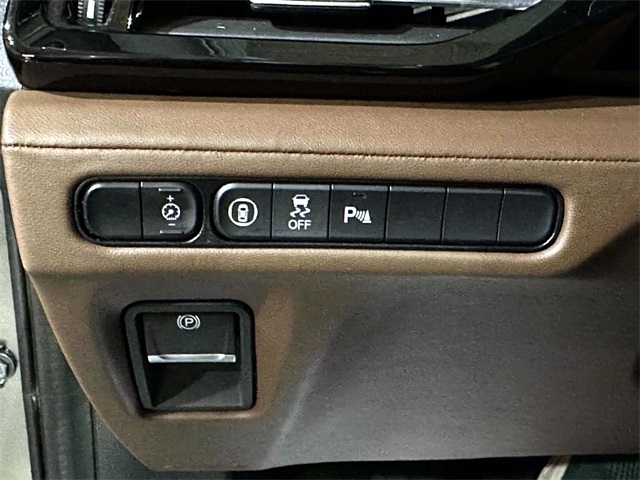 used 2023 Acura MDX car, priced at $40,641