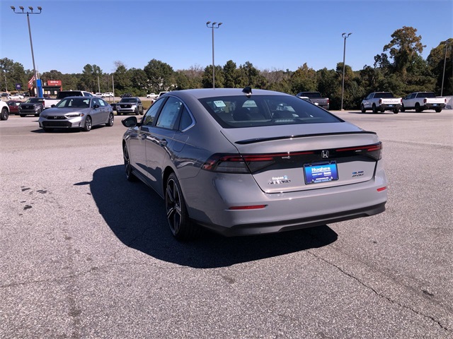 new 2025 Honda Accord Hybrid car, priced at $35,305