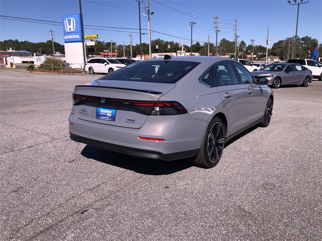 new 2025 Honda Accord Hybrid car, priced at $35,305