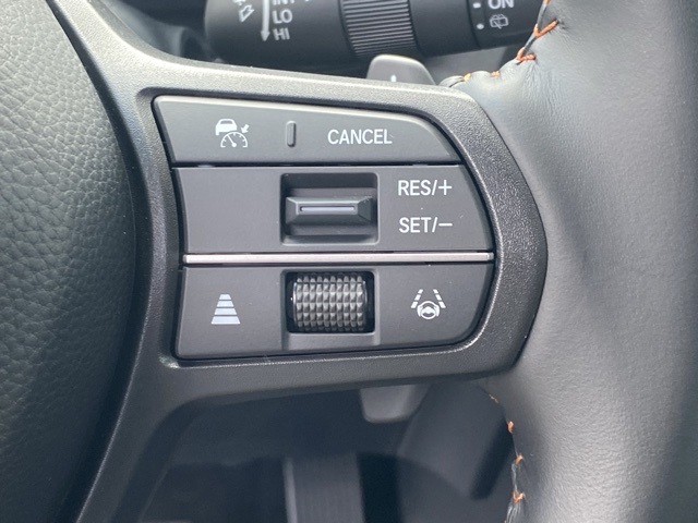 new 2026 Honda CR-V Hybrid car, priced at $39,596