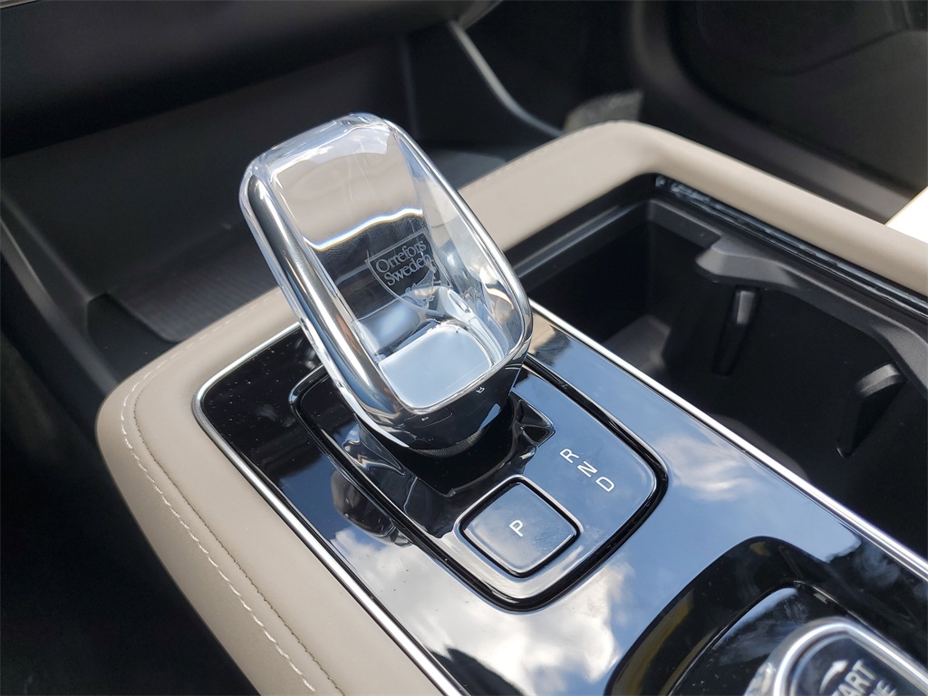 new 2026 Volvo XC90 Plug-In Hybrid car, priced at $78,375