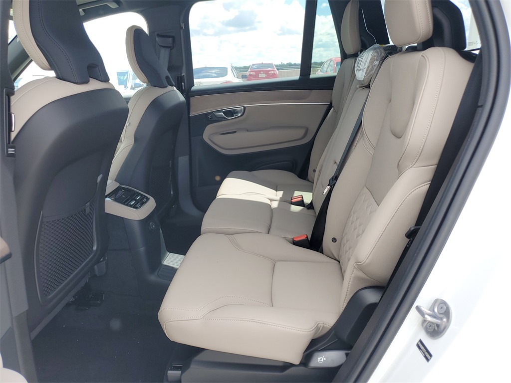 new 2026 Volvo XC90 Plug-In Hybrid car, priced at $78,375