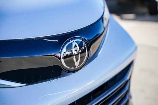 new 2026 Toyota Sienna car, priced at $62,768