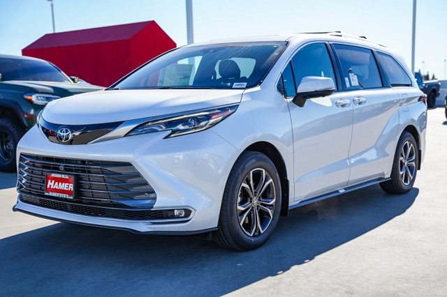 new 2026 Toyota Sienna car, priced at $62,768