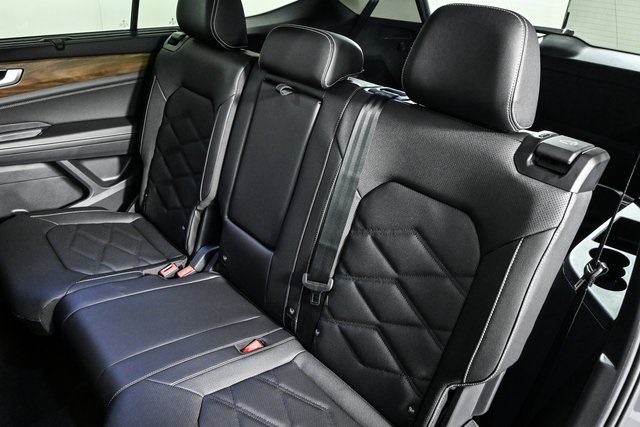 new 2026 Volkswagen Atlas car, priced at $48,937
