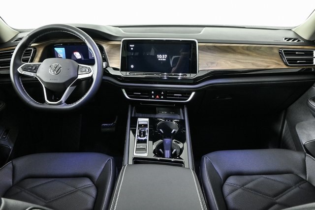 new 2026 Volkswagen Atlas car, priced at $48,937