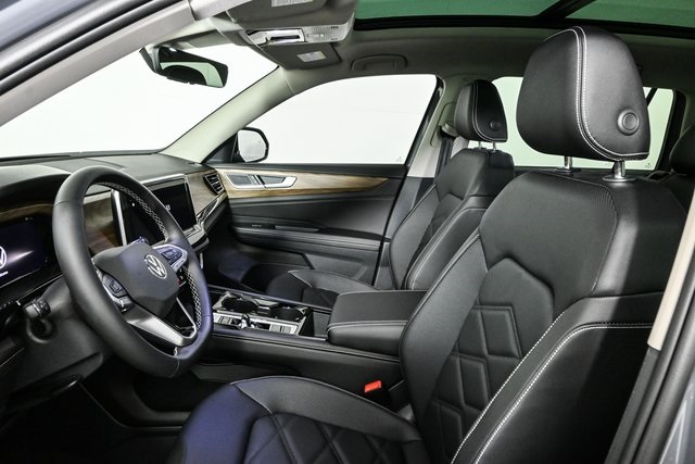 new 2026 Volkswagen Atlas car, priced at $48,937