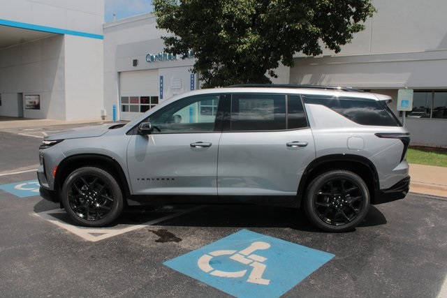 new 2026 Chevrolet Traverse car, priced at $58,795
