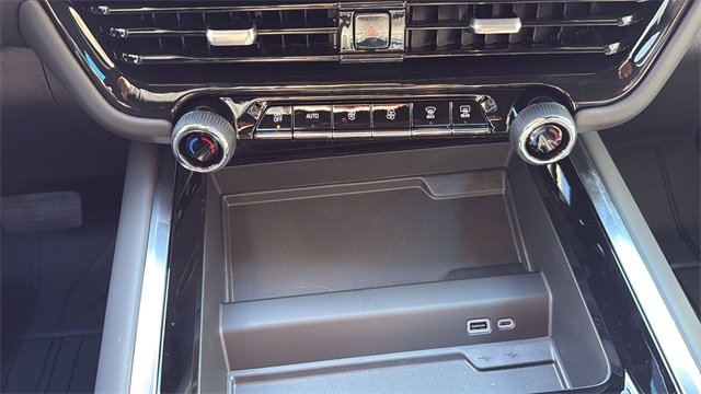 new 2026 Chevrolet Suburban car, priced at $69,590