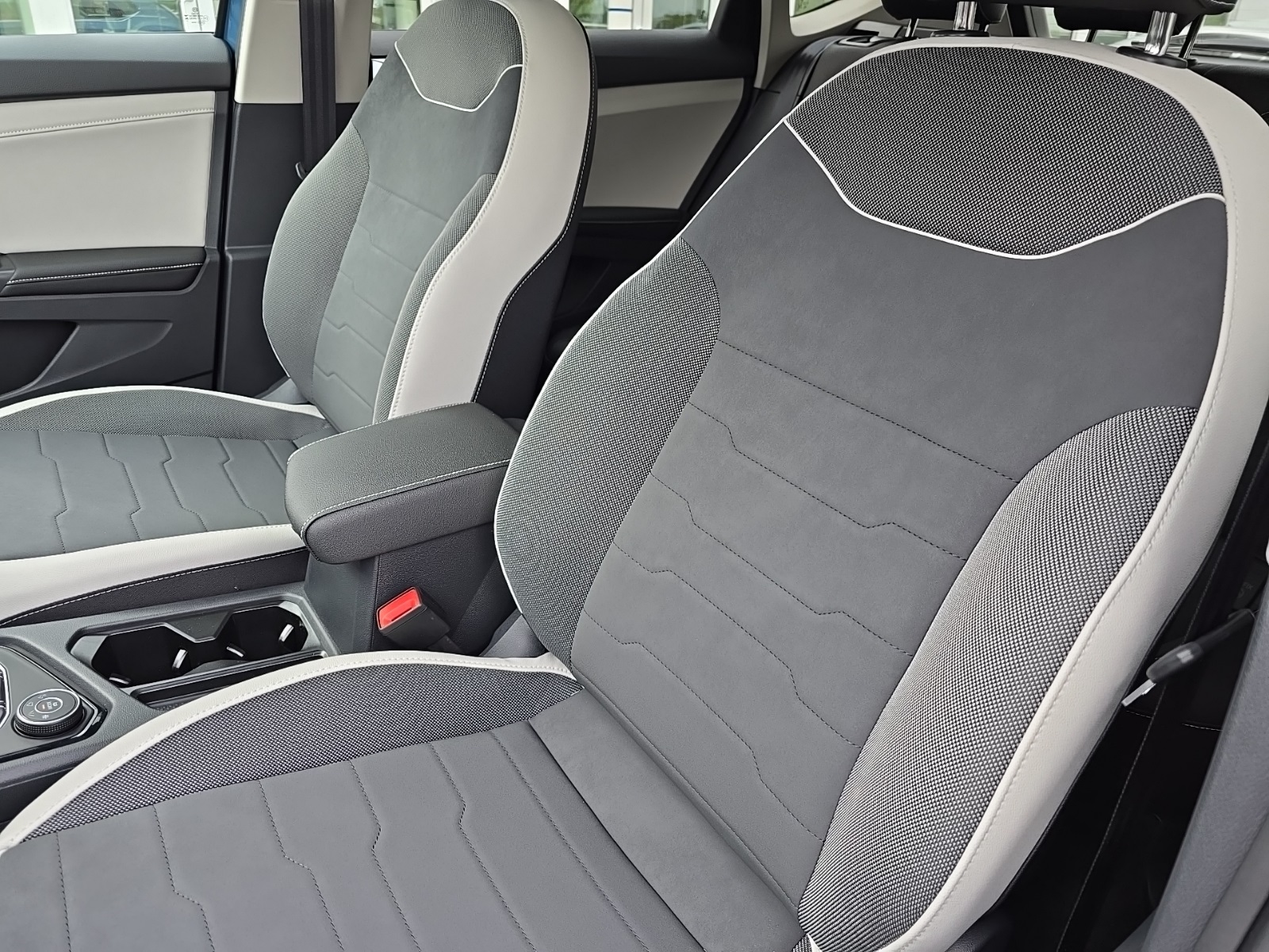 new 2025 Volkswagen Taos car, priced at $31,726