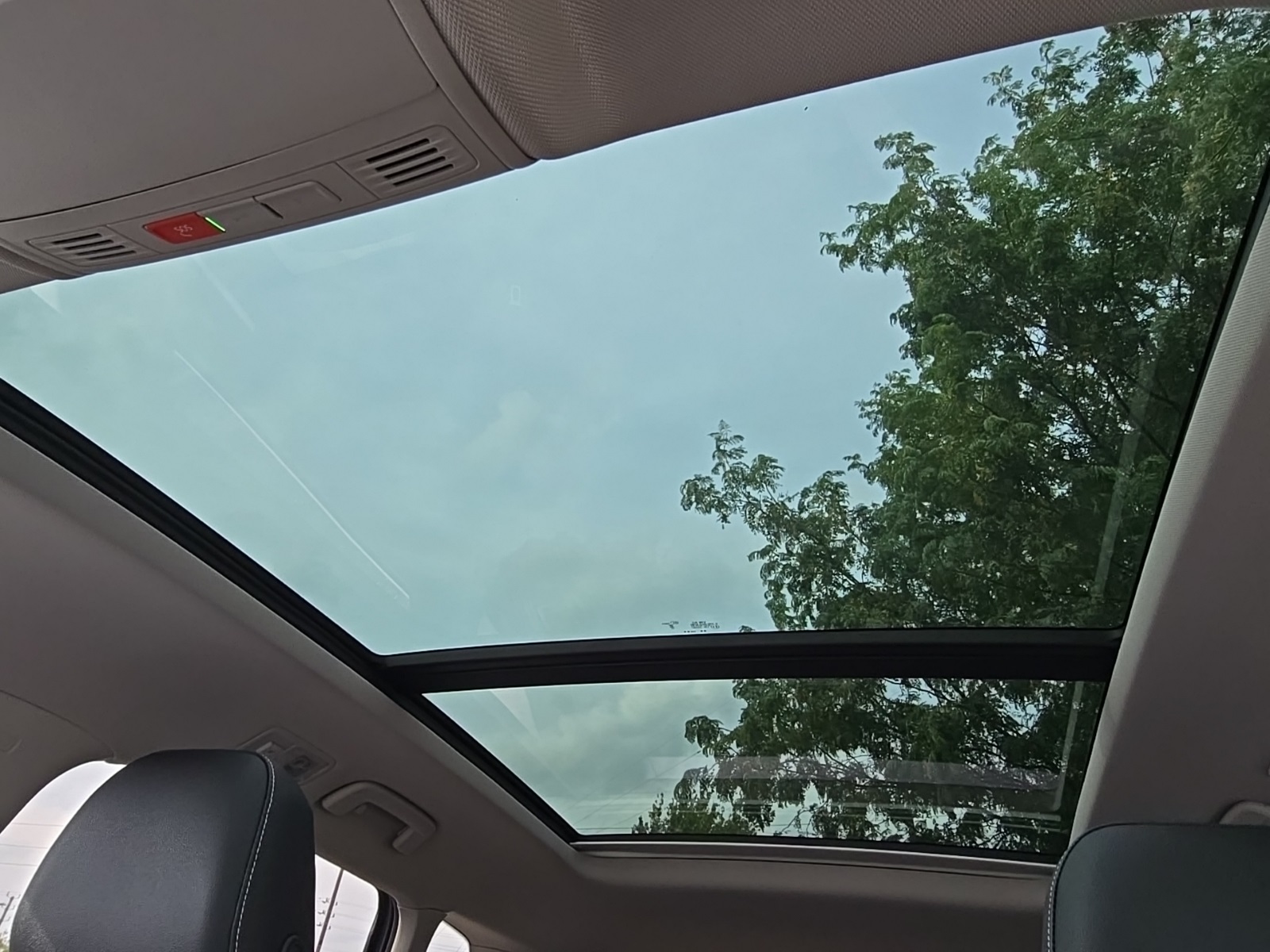 new 2025 Volkswagen Taos car, priced at $31,726