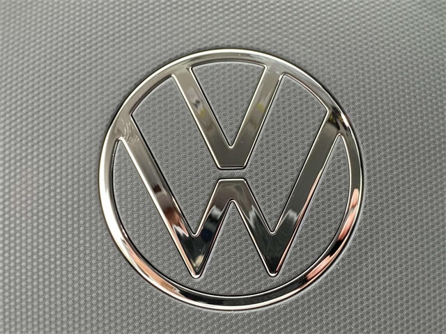 new 2025 Volkswagen Tiguan car, priced at $35,576