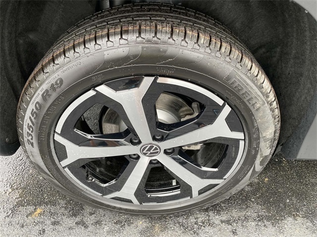 new 2025 Volkswagen Tiguan car, priced at $35,576