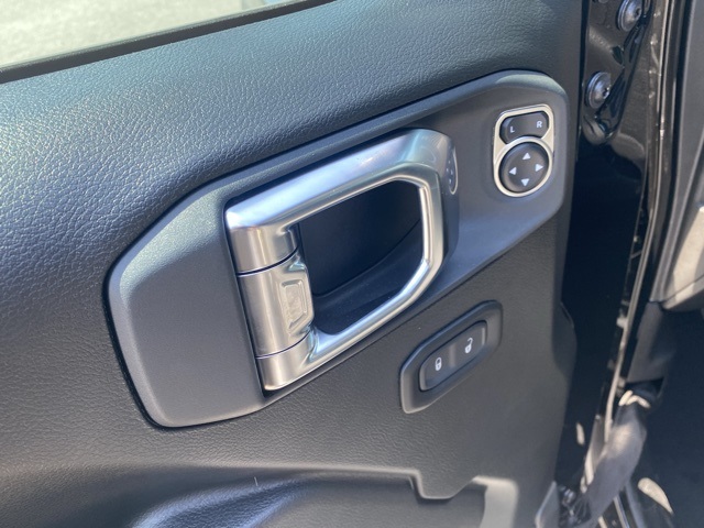 new 2025 Jeep Gladiator car, priced at $38,649