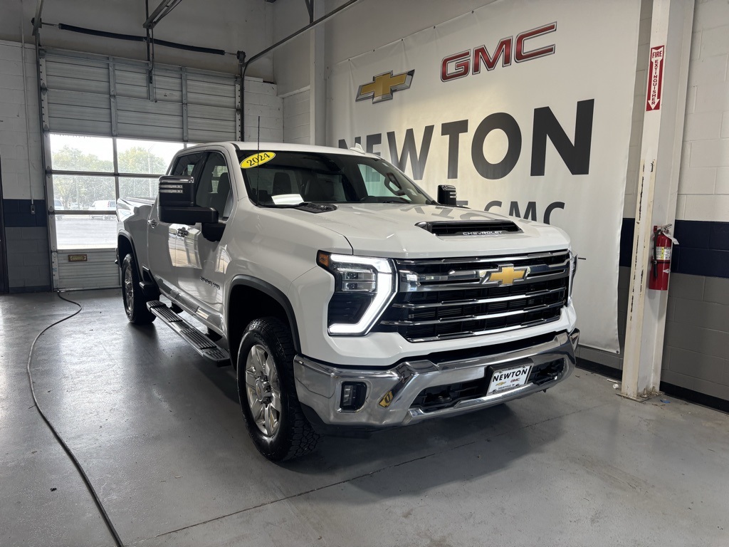 used 2024 Chevrolet Silverado 2500HD car, priced at $62,267