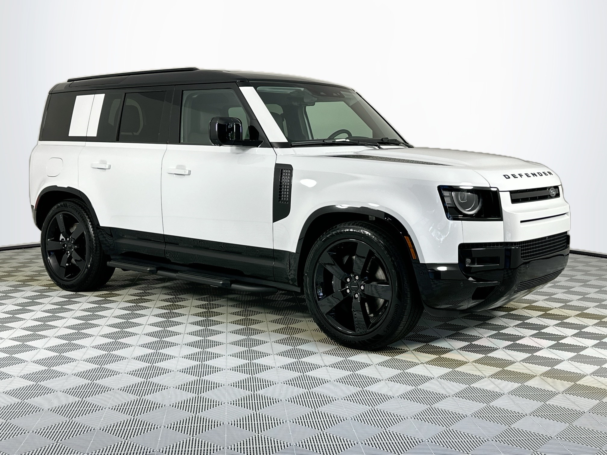 new 2026 Land Rover Defender 110 car, priced at $91,331