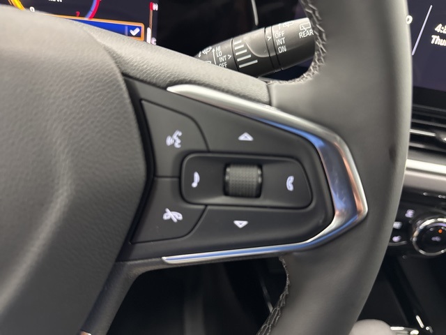 new 2025 Chevrolet Trax car, priced at $25,895
