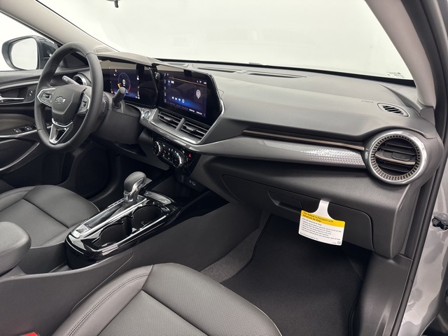 new 2025 Chevrolet Trax car, priced at $25,895