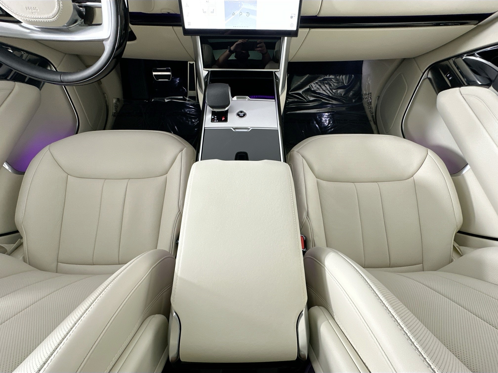 new 2025 Land Rover Range Rover car, priced at $161,595