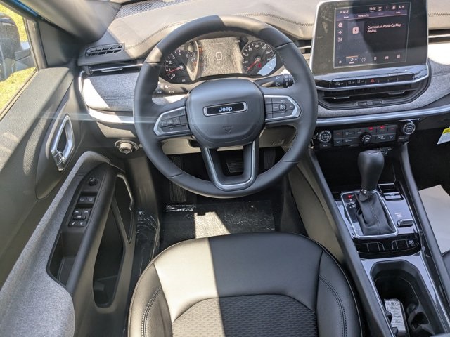 new 2025 Jeep Compass car, priced at $31,210