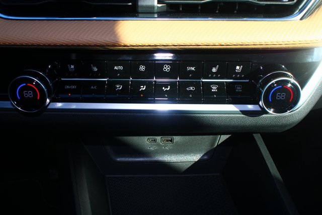 new 2026 Chevrolet Equinox car, priced at $38,785