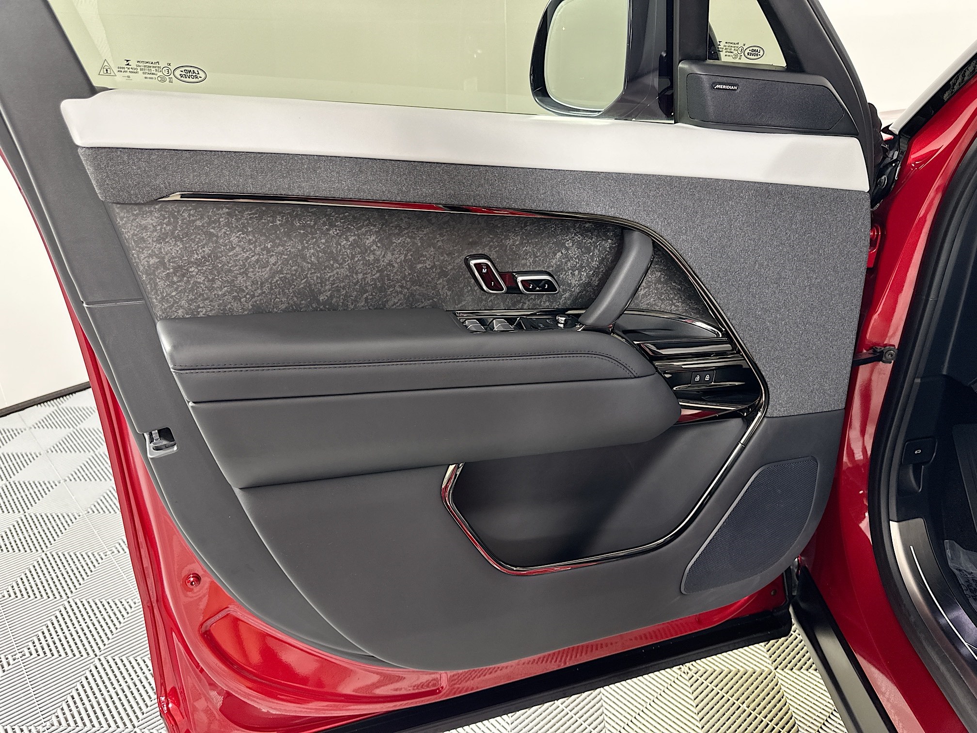 used 2023 Land Rover Range Rover Sport car, priced at $89,999