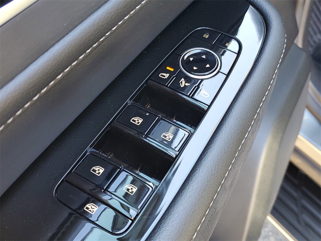 new 2025 INFINITI QX80 car, priced at $96,100