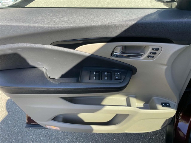 used 2020 Honda Pilot car, priced at $24,777