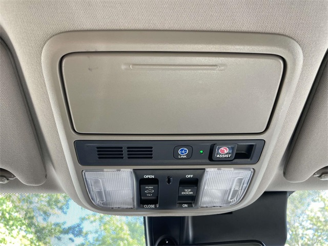 used 2020 Honda Pilot car, priced at $24,777