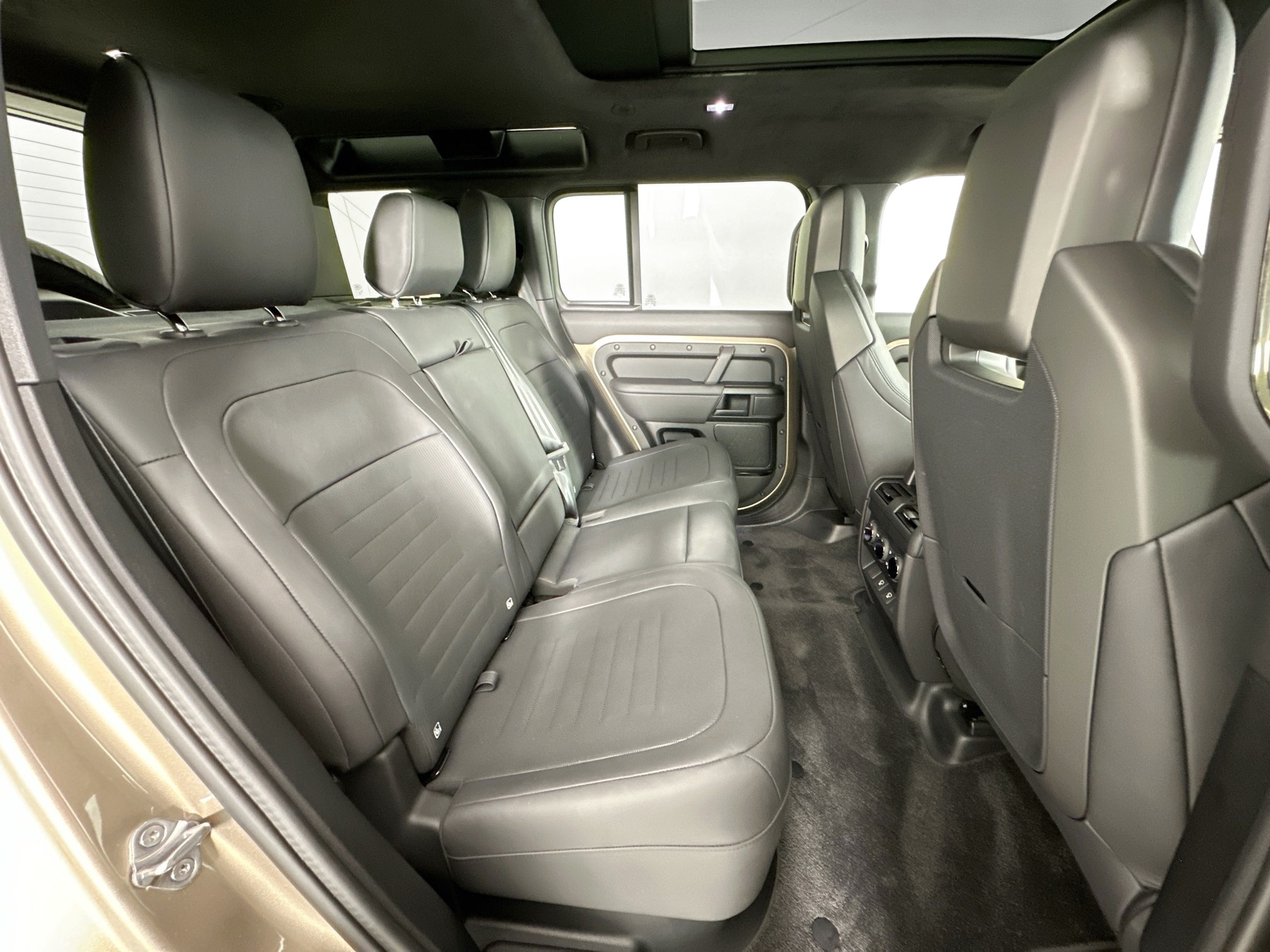 used 2025 Land Rover Defender 110 car, priced at $174,995