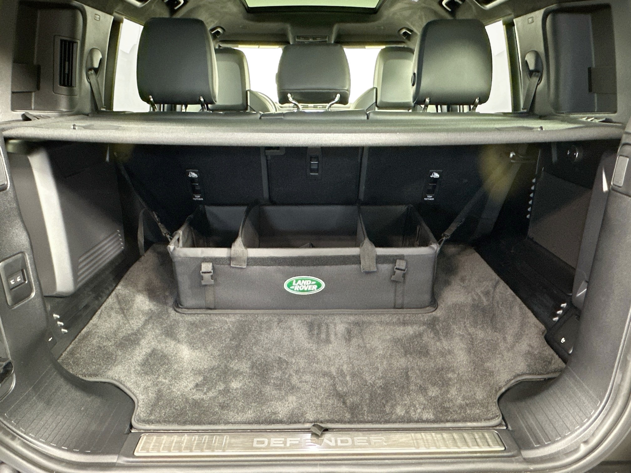 used 2025 Land Rover Defender 110 car, priced at $174,995