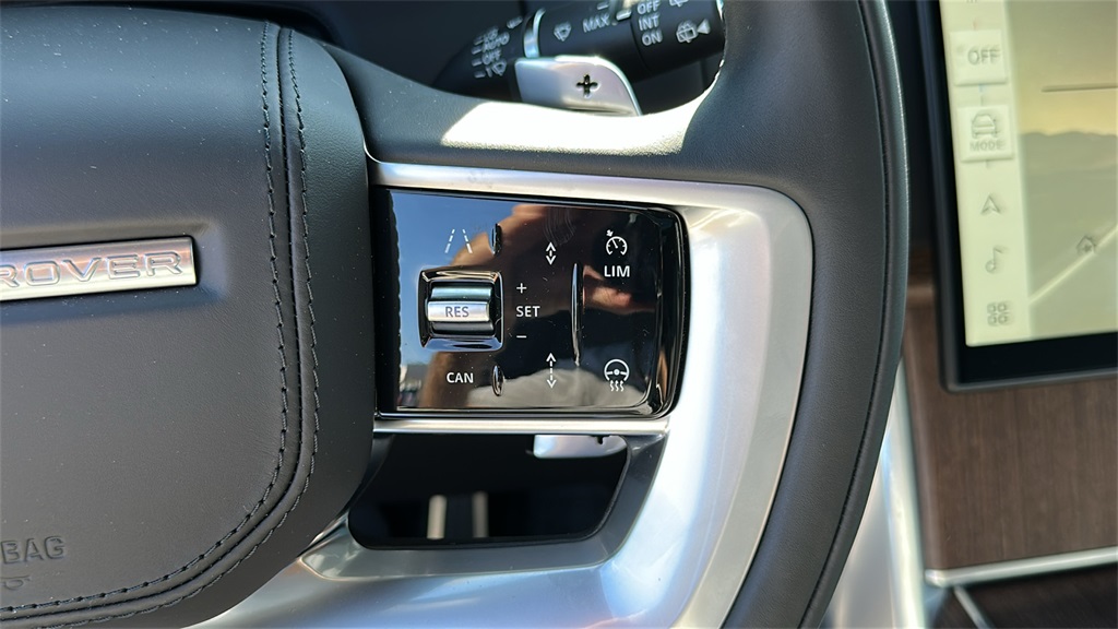 new 2025 Land Rover Range Rover car, priced at $118,105