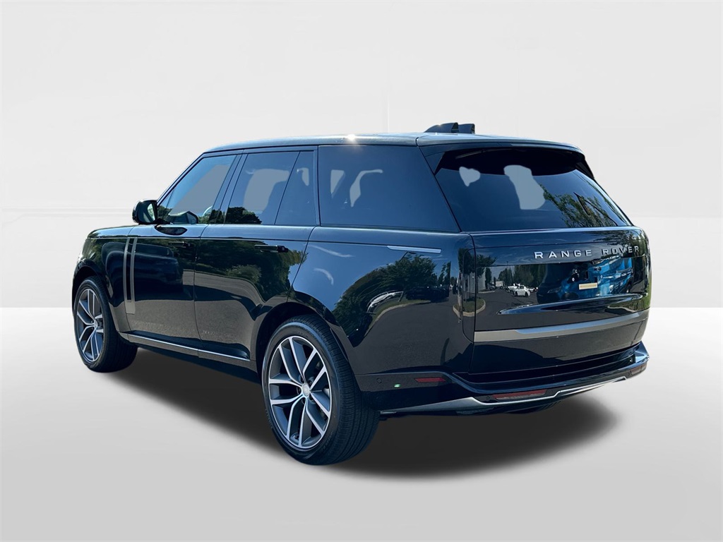 new 2025 Land Rover Range Rover car, priced at $118,105