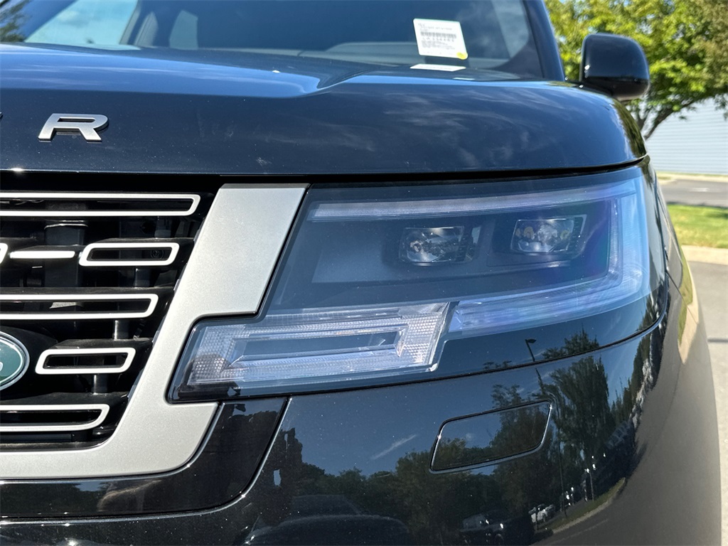 new 2025 Land Rover Range Rover car, priced at $118,105