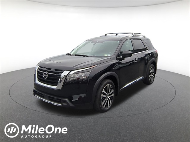 used 2025 Nissan Pathfinder car, priced at $44,911