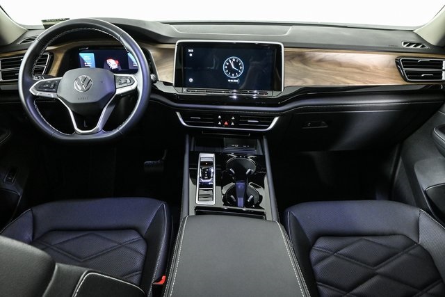 new 2025 Volkswagen Atlas car, priced at $46,651