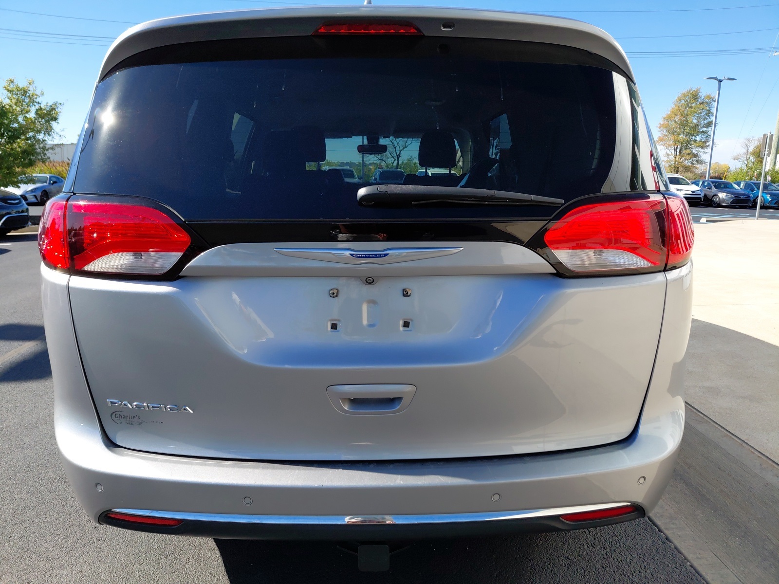 used 2018 Chrysler Pacifica car, priced at $16,789