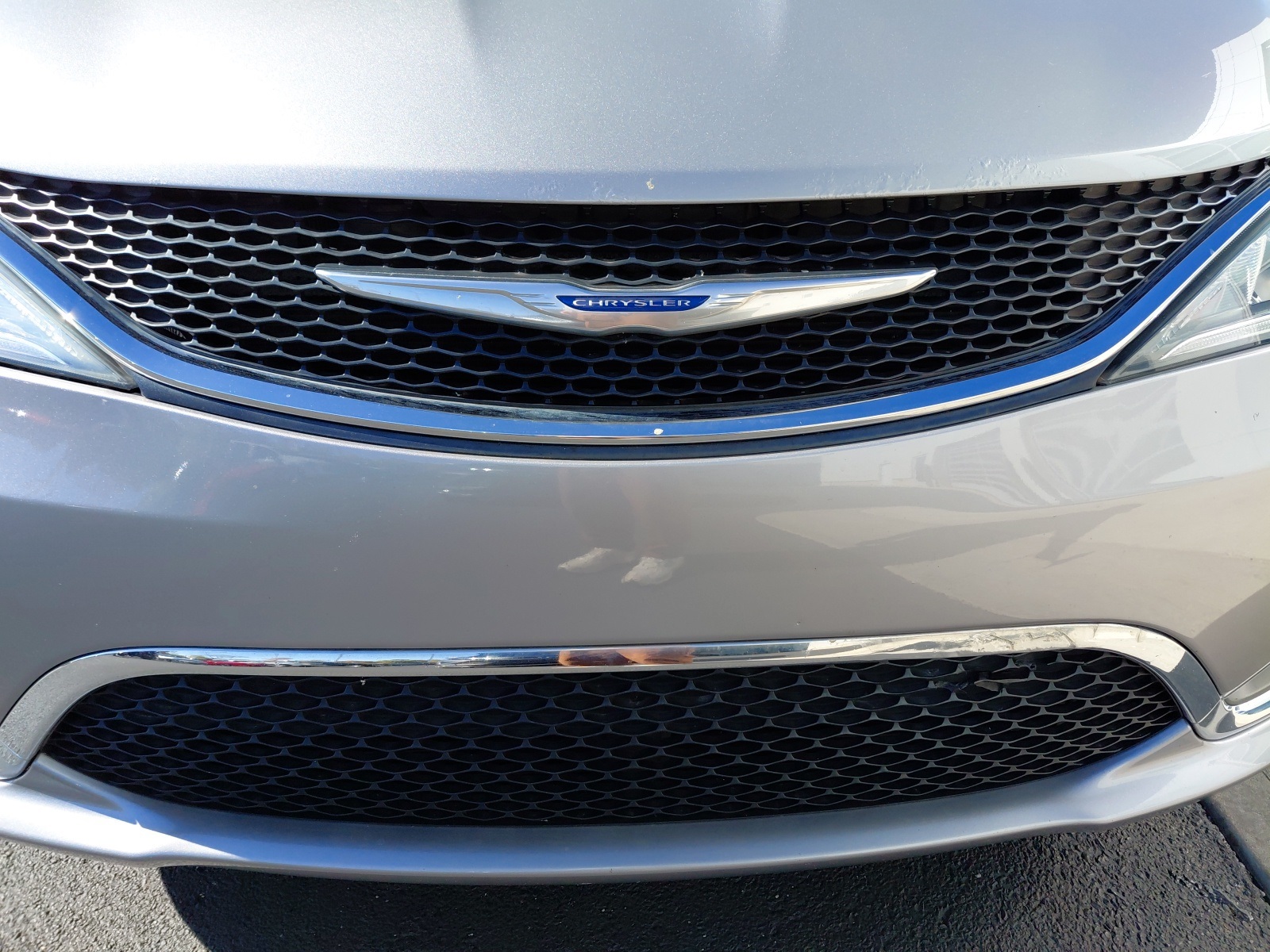 used 2018 Chrysler Pacifica car, priced at $16,789