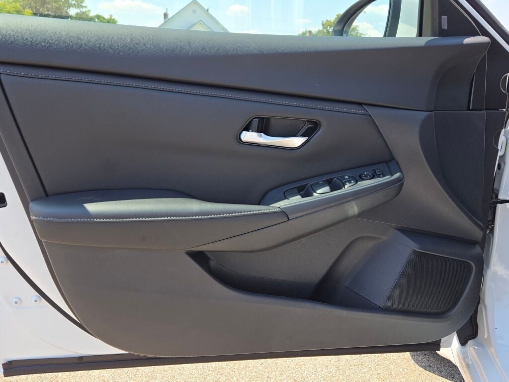 new 2025 Nissan Sentra car, priced at $25,335