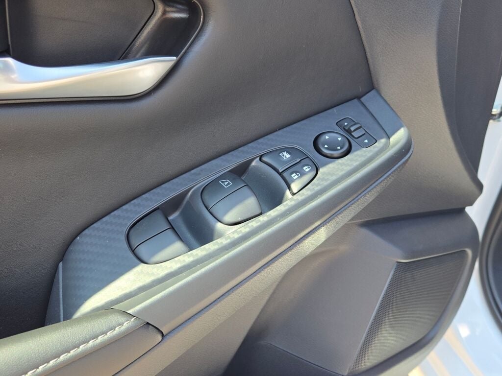 new 2025 Nissan Sentra car, priced at $25,335