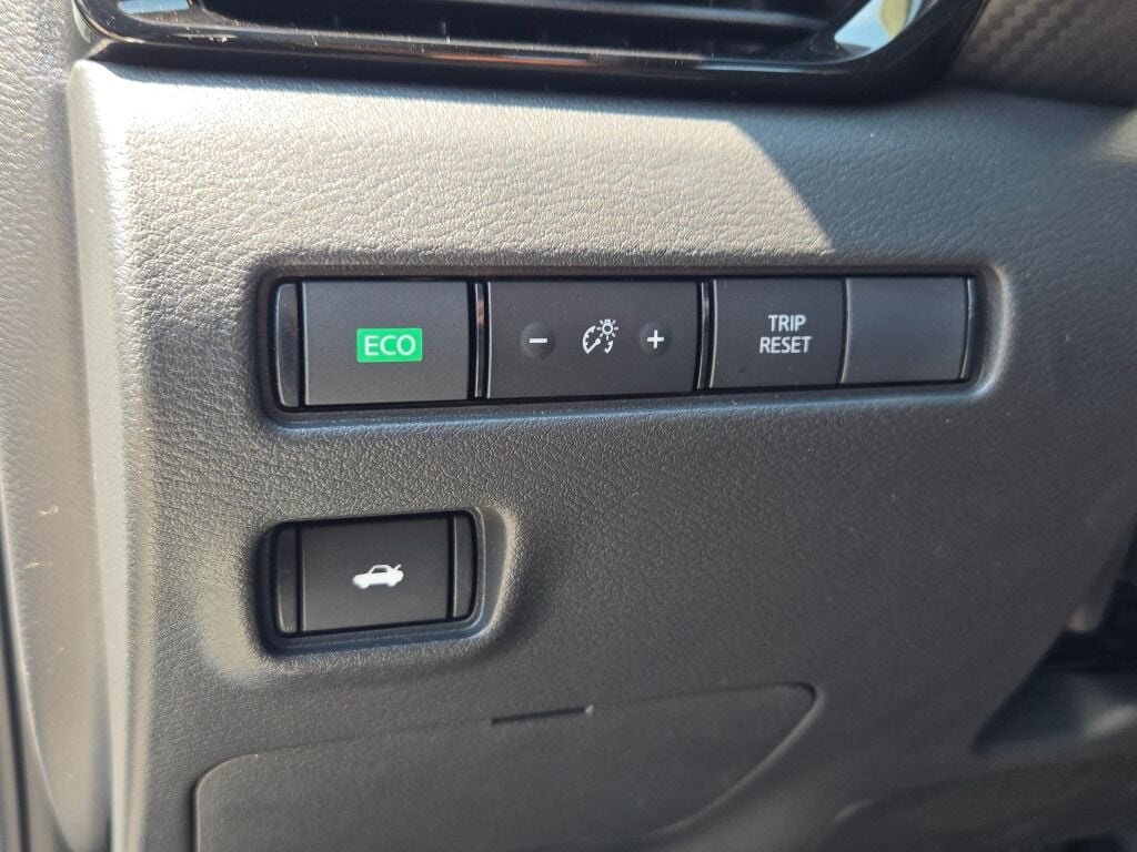 new 2025 Nissan Sentra car, priced at $25,335