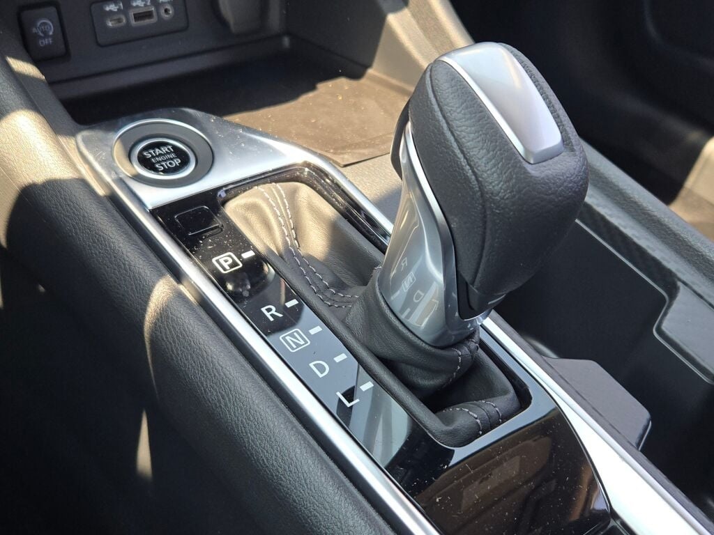 new 2025 Nissan Sentra car, priced at $25,335
