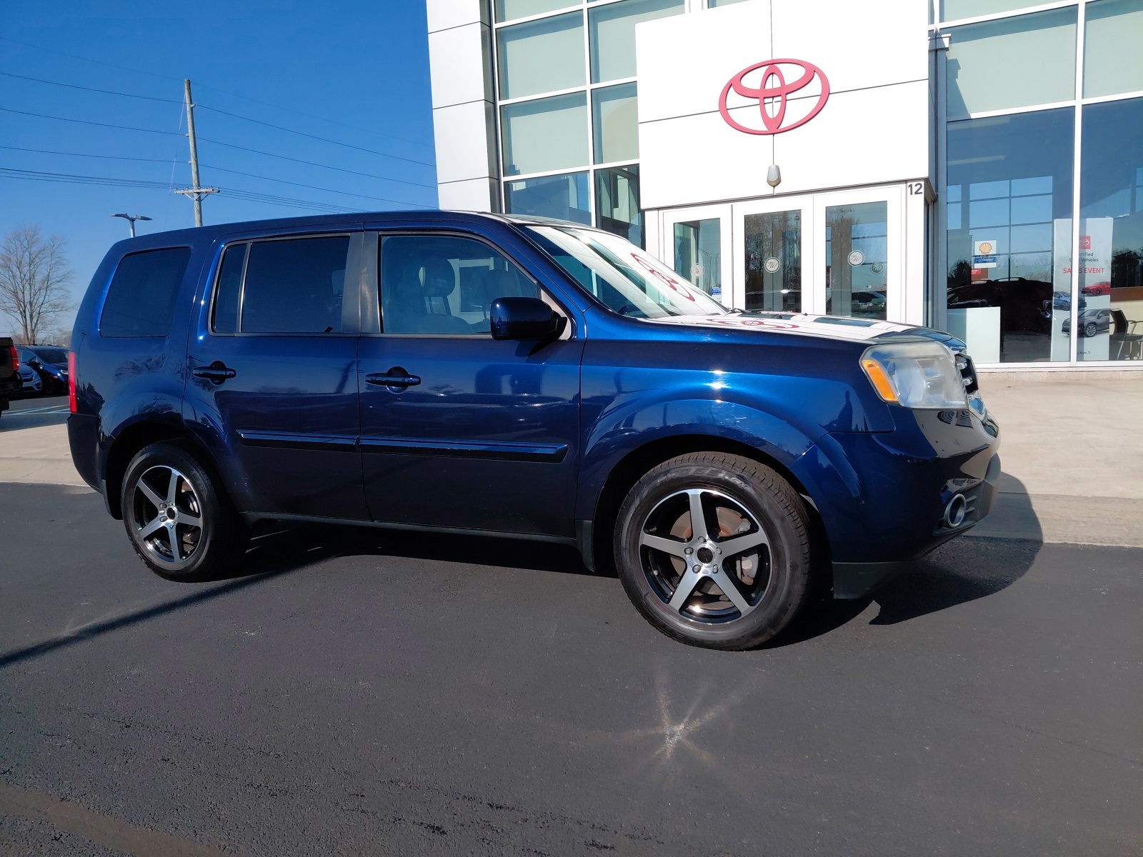 used 2013 Honda Pilot car, priced at $9,547